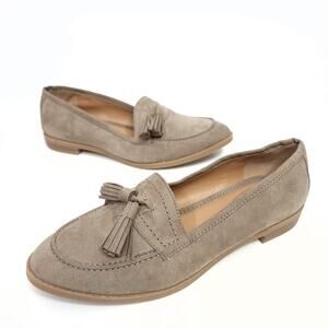 Dress Barn Loafer Size 7 Womens Shoe Flats Tassel Tan​​